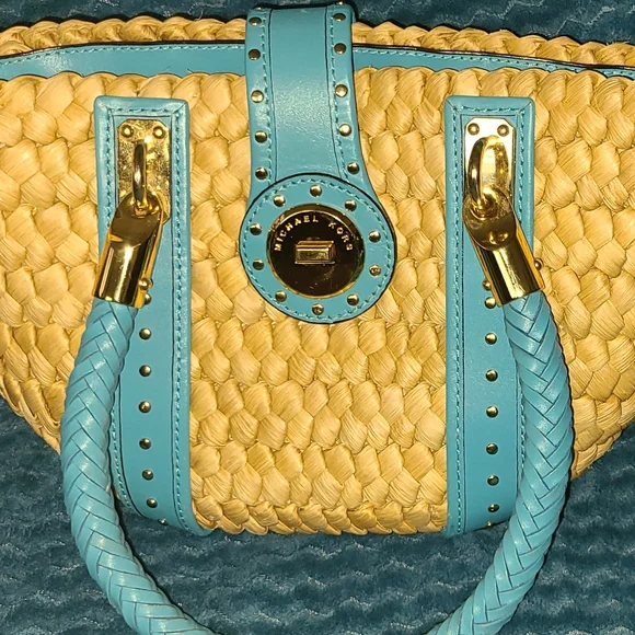 Michael Kors Woven Tan and Blue Shoulder Bag - Picture 8 of 12